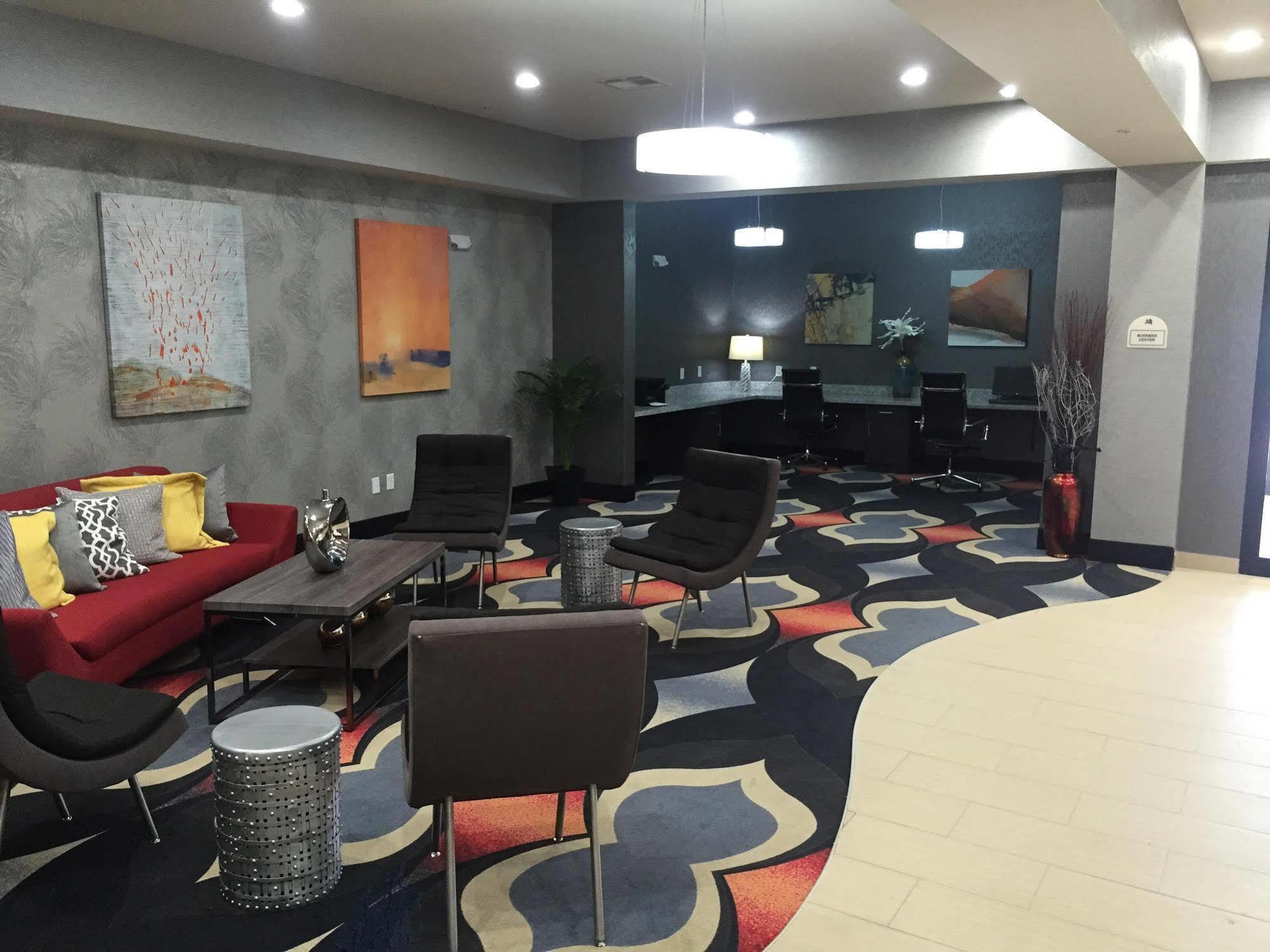 Mainstay Suites Odessa Bagian luar foto